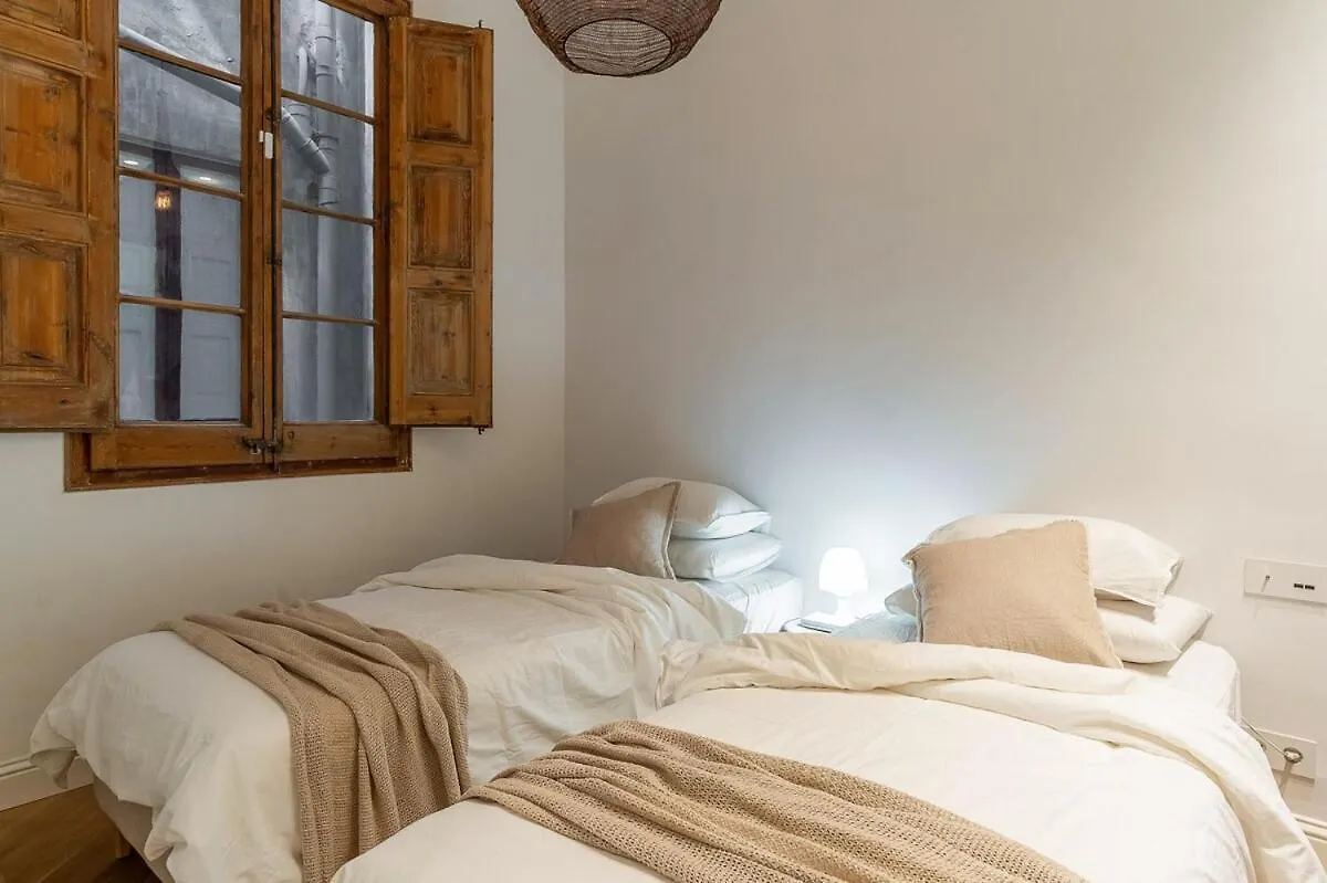 Canela Homes Midterm Elegance Barcelona Apartment